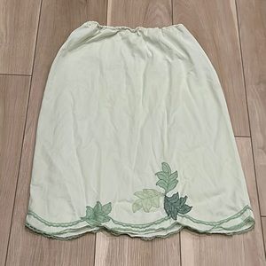 GUC Vintage Women’s Lingerie Slip Skirt by Van Raalte Brand Size S Small Green